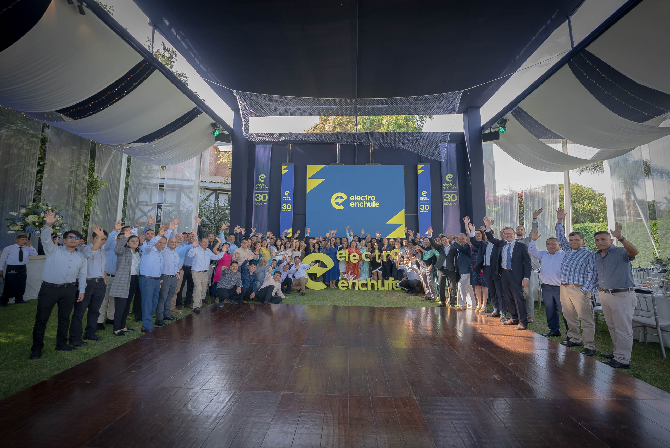 Electro Enchufe celebra 30 años: Una noche de gala y reconocimiento